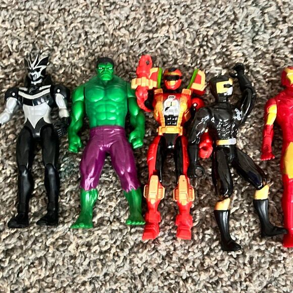 Action Figure Toys LOT Marvel, DC, Power Rangers, Etc - Picture 4 of 8